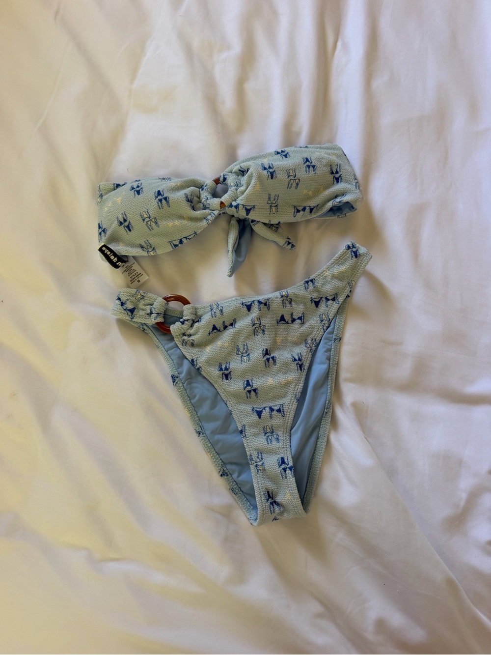 Dippin Daisys blue strapless bikini
